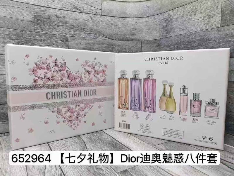 Dior 8pcs 135